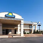 Days Inn Oklahoma City West