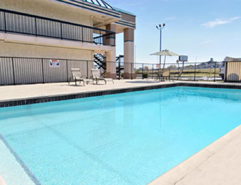 Hotel Days West 2*
