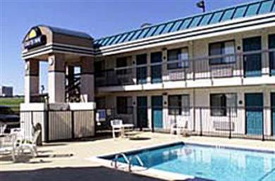 Hotel Days West