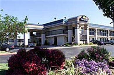 Hotel Days West